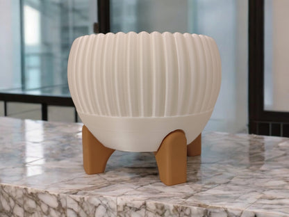 "Luma" Planter