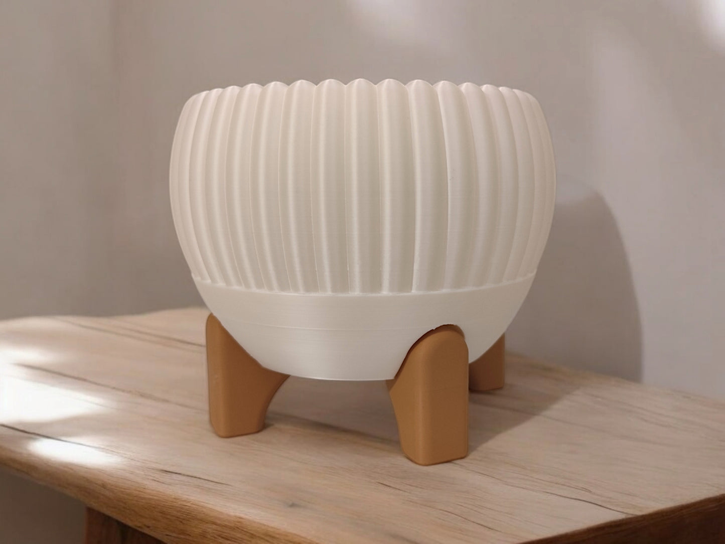 "Luma" Planter