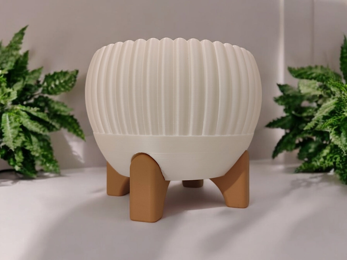 "Luma" Planter